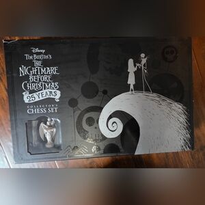 Disney Nightmare Before Christmas Chess Set